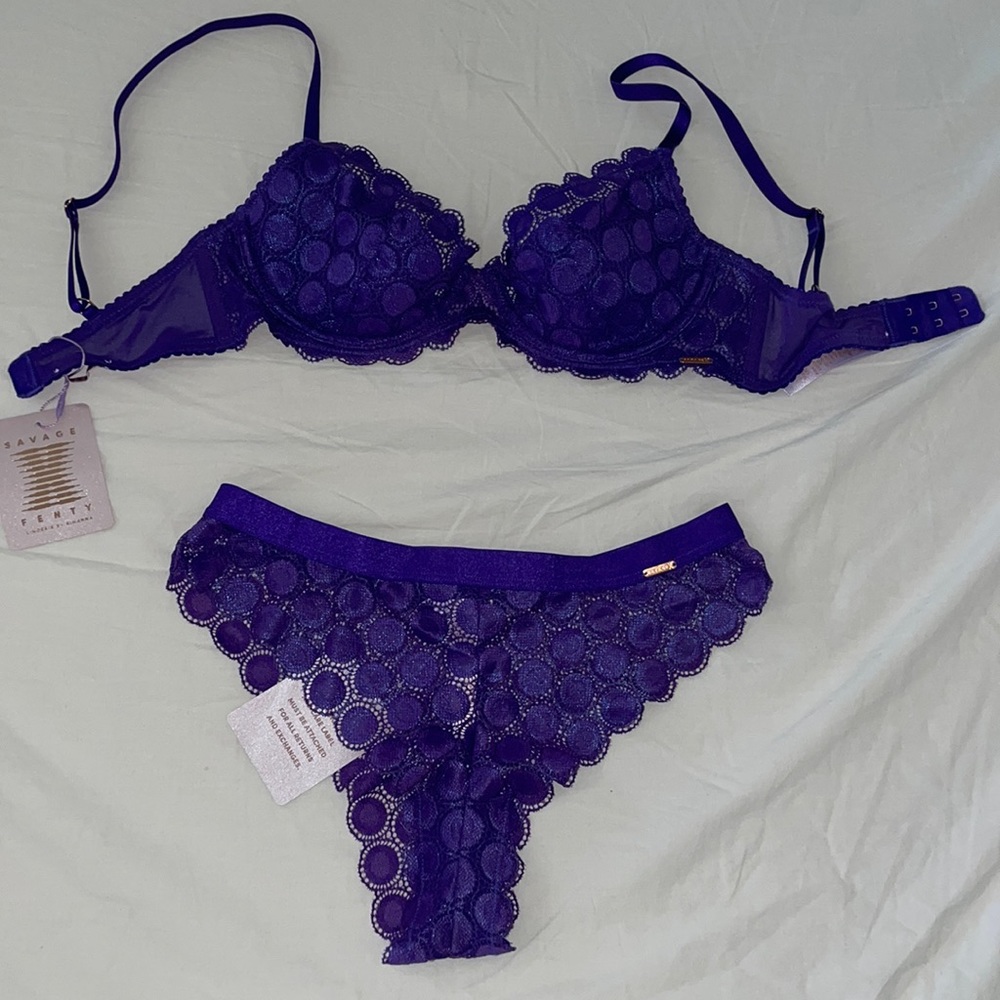 Brand new Savage Fenty set